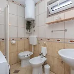 With Parking Space - 24631 Apartman *