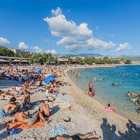 公寓 With Parking Space - 24631 *